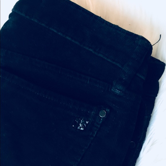 ❗️SOLD Joe’s Chelsea Ankle Black Skinny Cord - Picture 4 of 7